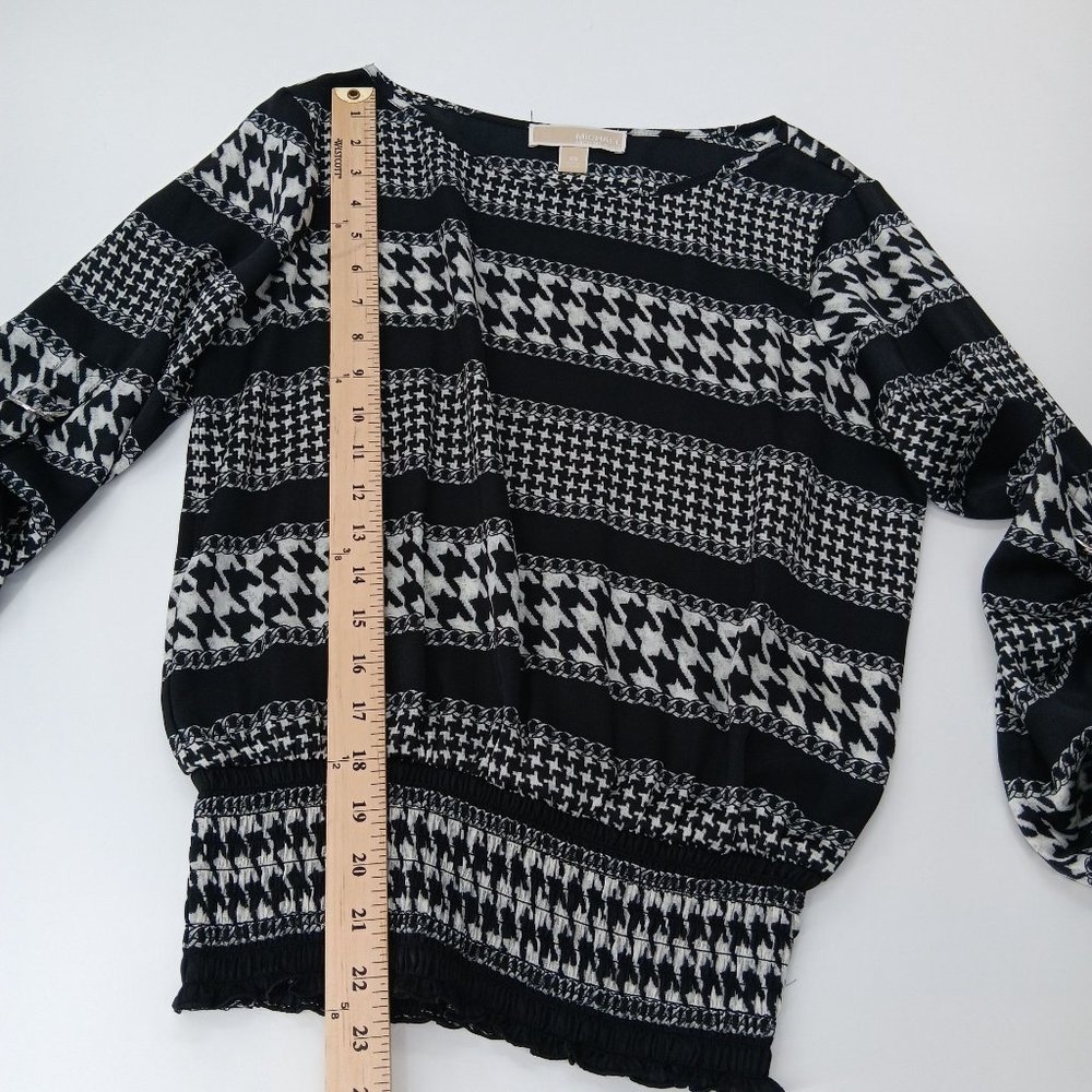 MICHAEL KORS BLACK &WHITE ROLL TAB-SLEEVE ELASTICIZED WAIST KIMONO TOP  XS - Picture 4 of 7